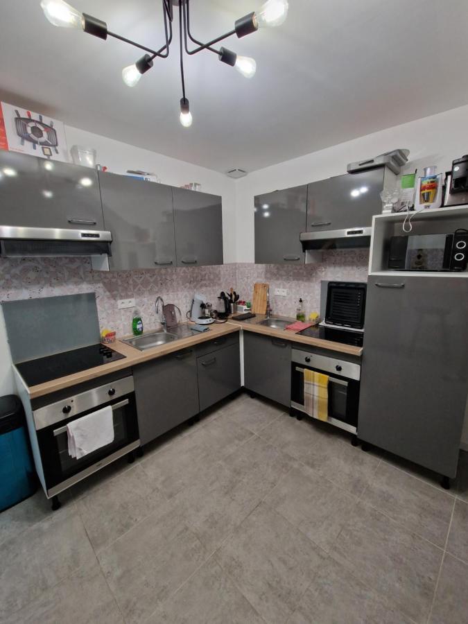 شقة Chambre Privee - Beranger #1 أميا المظهر الخارجي الصورة